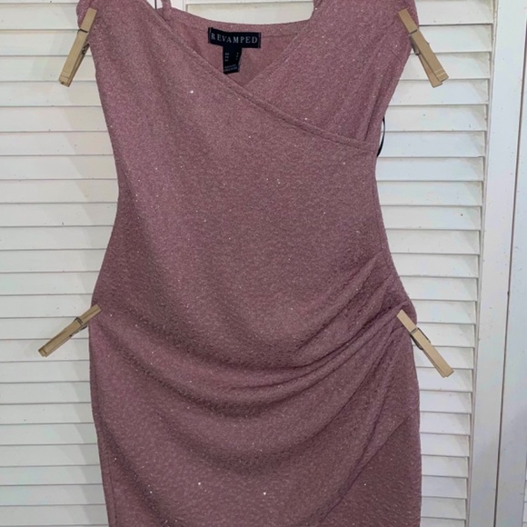 homecoming/prom/cocktail dress - Picture 2 of 7